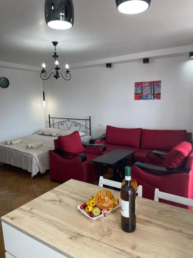Apartment 2 Minutes From The Sea Batumi Kültér fotó